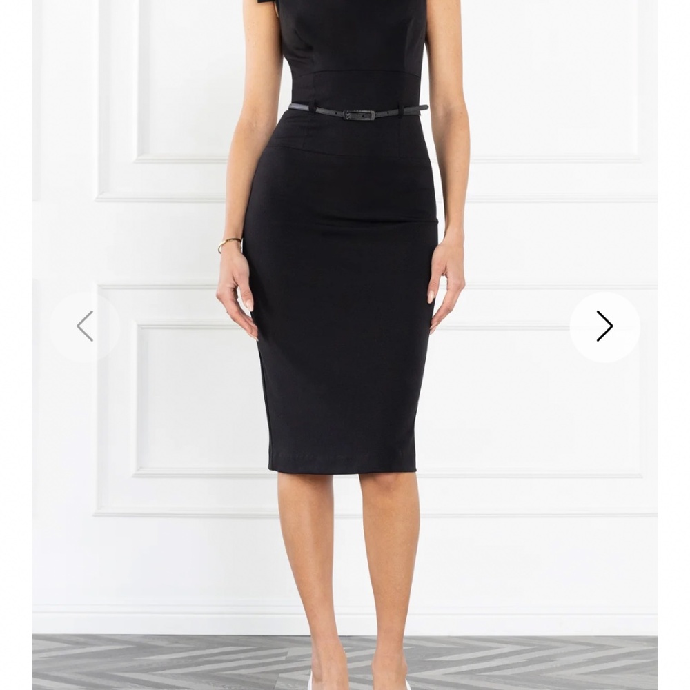 Black Halo Jackie-O dress/ black/ sleeveless/8